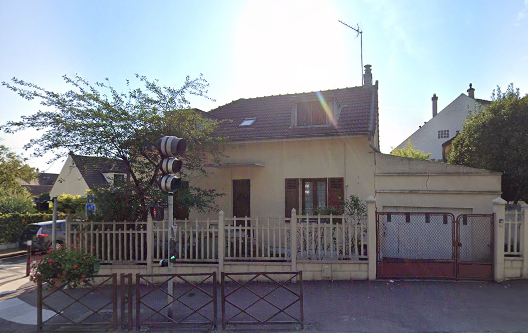 Maison - 4 pi\u00e8ces - Fontaine Michalon